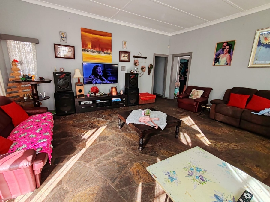 3 Bedroom Property for Sale in Miederpark North West